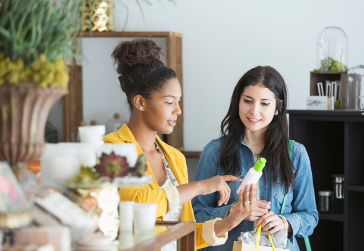 Two individuals in a store - how retailers can win the battle of the brands