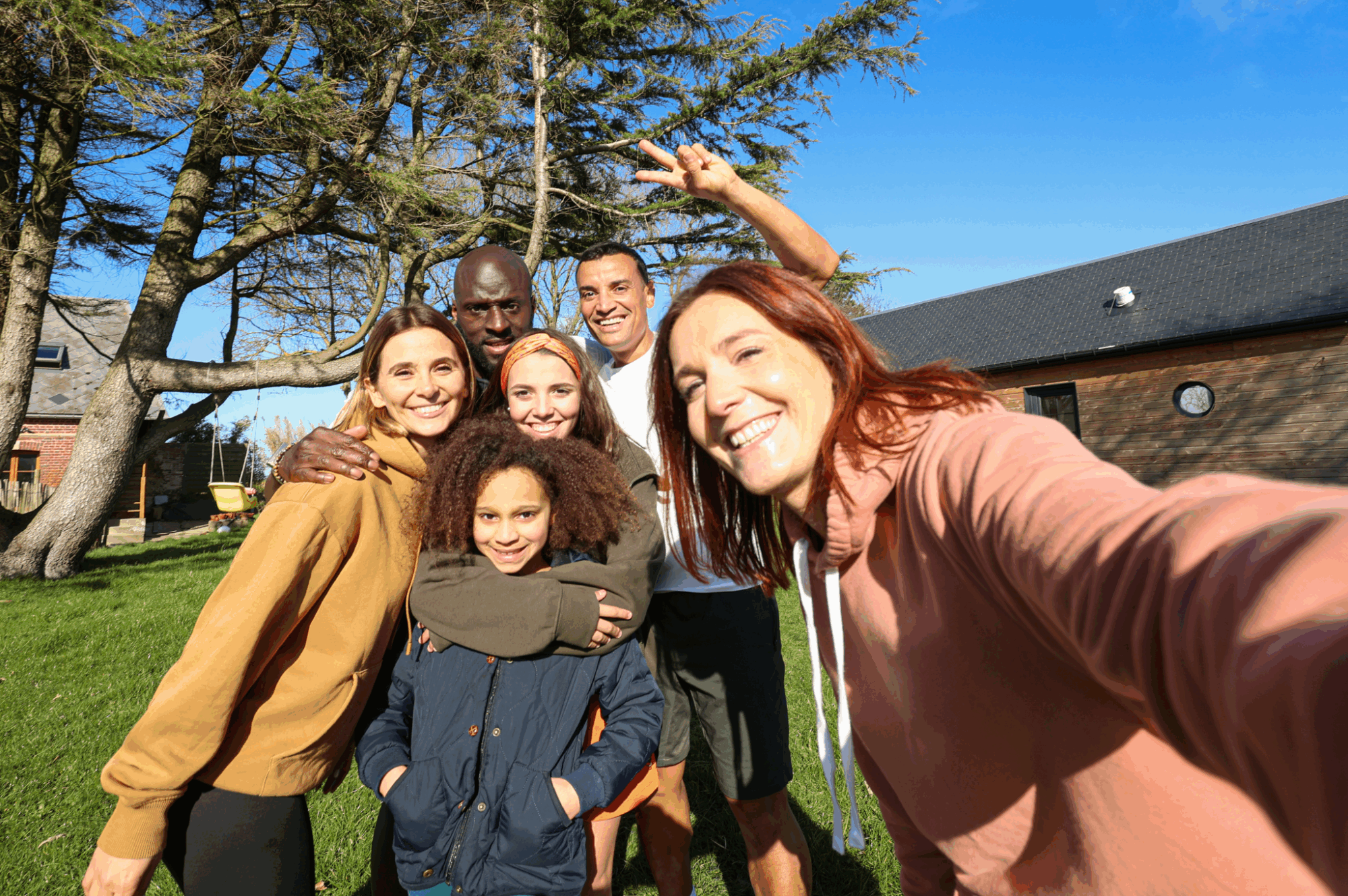 Tribepad launch selfie campaign